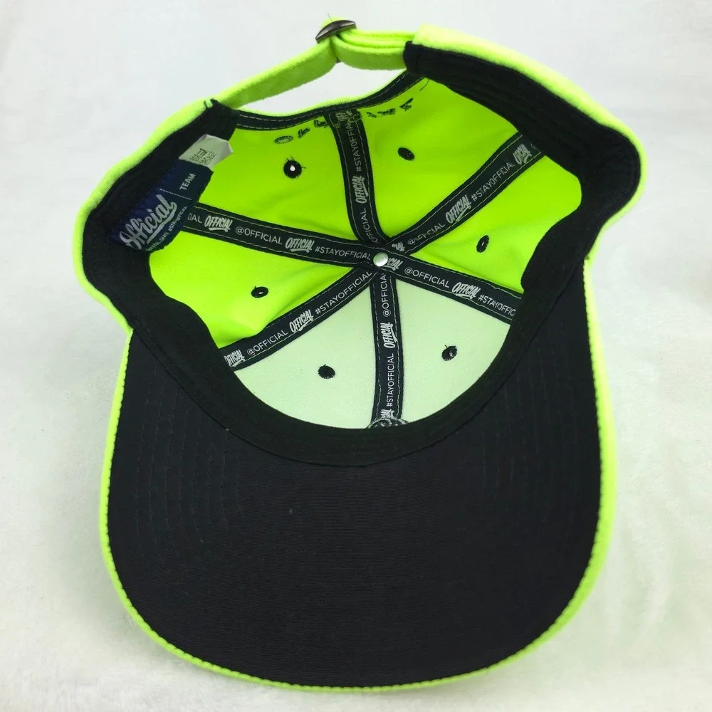 Official Dad Hat Cap Embroidery 3D Logo Side Sportif Logo Neon Yellow New